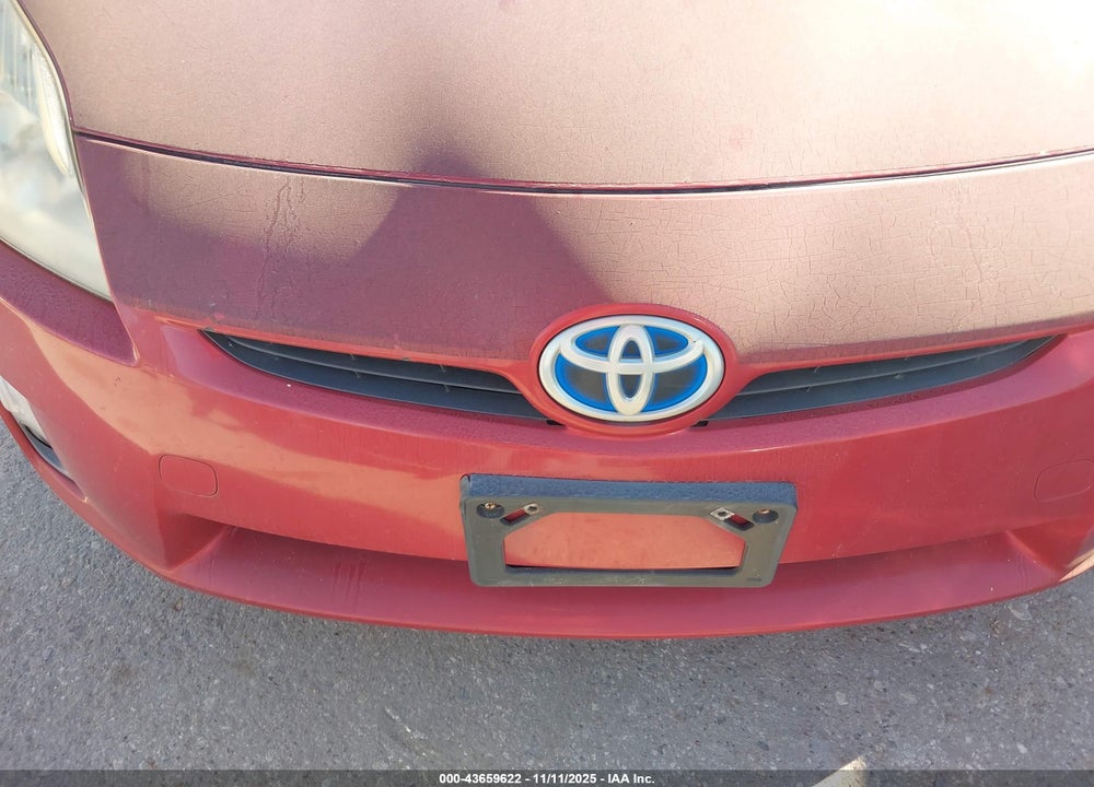 2011 TOYOTA PRIUS THREE VIN: JTDKN3DU1B5366757