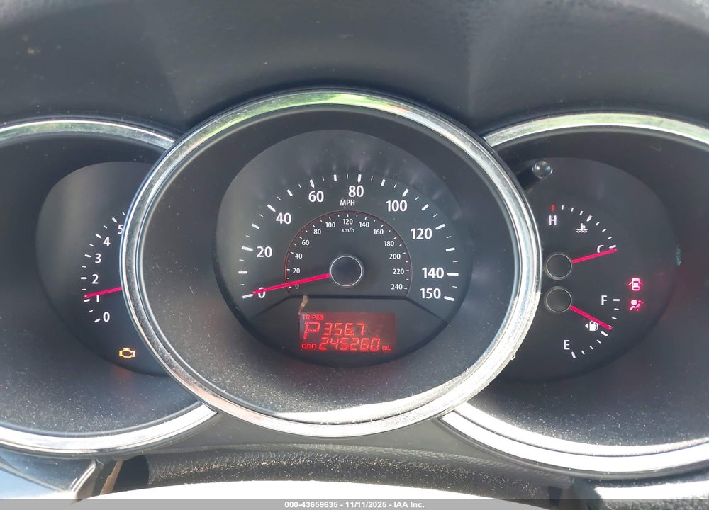 2012 KIA SORENTO LX VIN: 5XYKT3A17CG223840