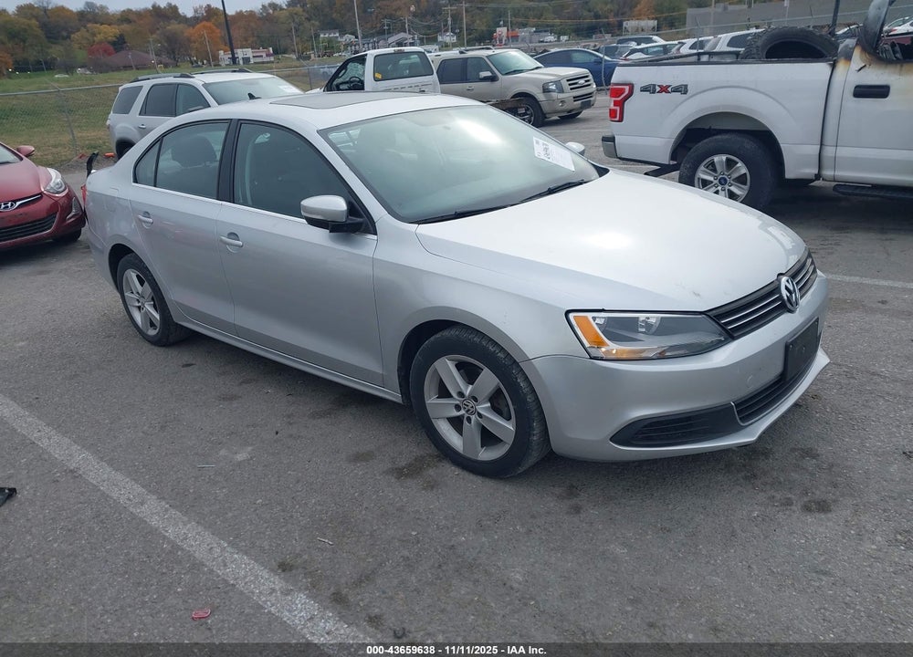 2014 VOLKSWAGEN JETTA 2.0L TDI VIN: 3VWLL7AJ9EM351494