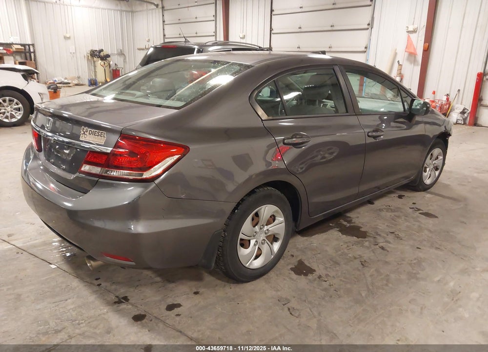 2014 HONDA CIVIC LX VIN: 19XFB2F53EE070500