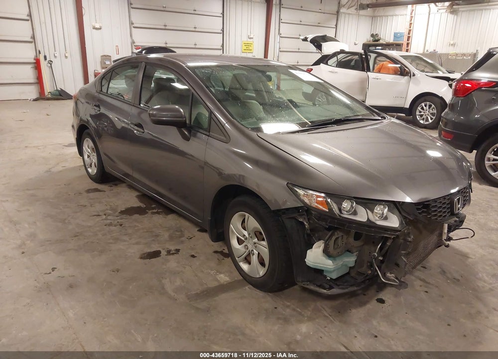 2014 HONDA CIVIC LX VIN: 19XFB2F53EE070500
