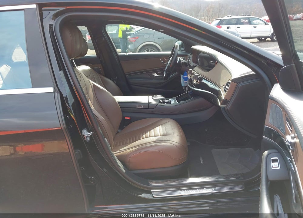 2019 MERCEDES-BENZ S 560 4MATIC VIN: WDDUG8GB0KA466162