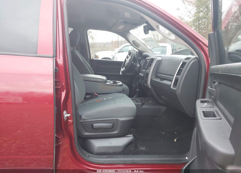 2015 RAM 2500 TRADESMAN VIN: 3C6UR5CJ9FG659408