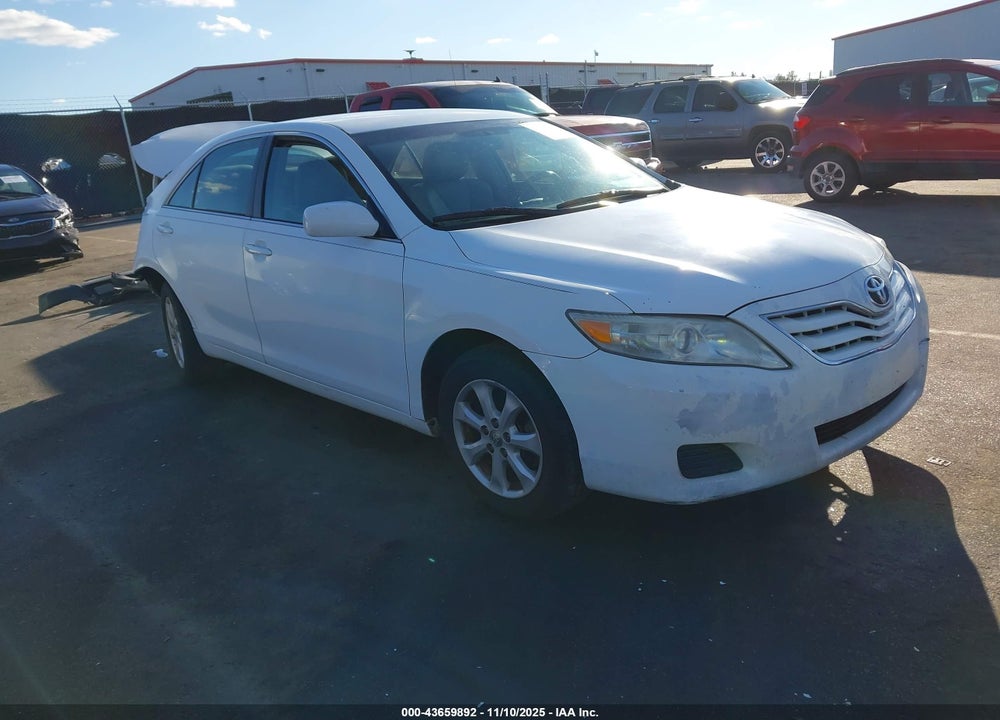 2011 TOYOTA CAMRY LE VIN: 4T1BF3EK1BU708865