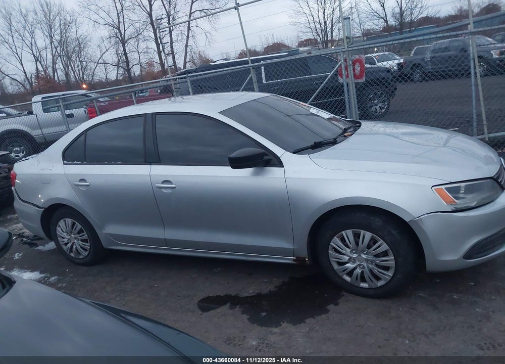 2013 VOLKSWAGEN JETTA VIN: 3VW2K7AJ2DM295508