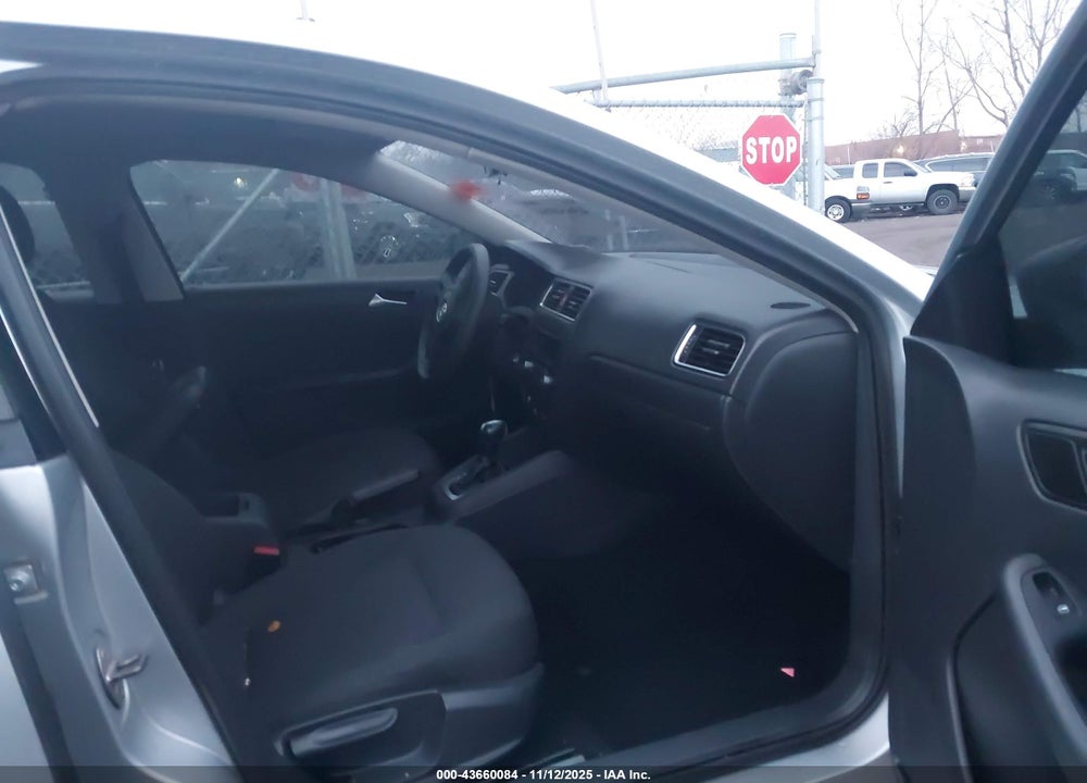 2013 VOLKSWAGEN JETTA VIN: 3VW2K7AJ2DM295508