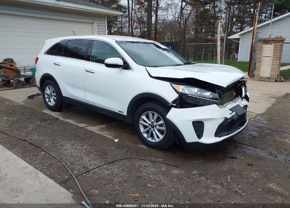 2020 KIA SORENTO 2.4L LX VIN: 5XYPGDA39LG651250