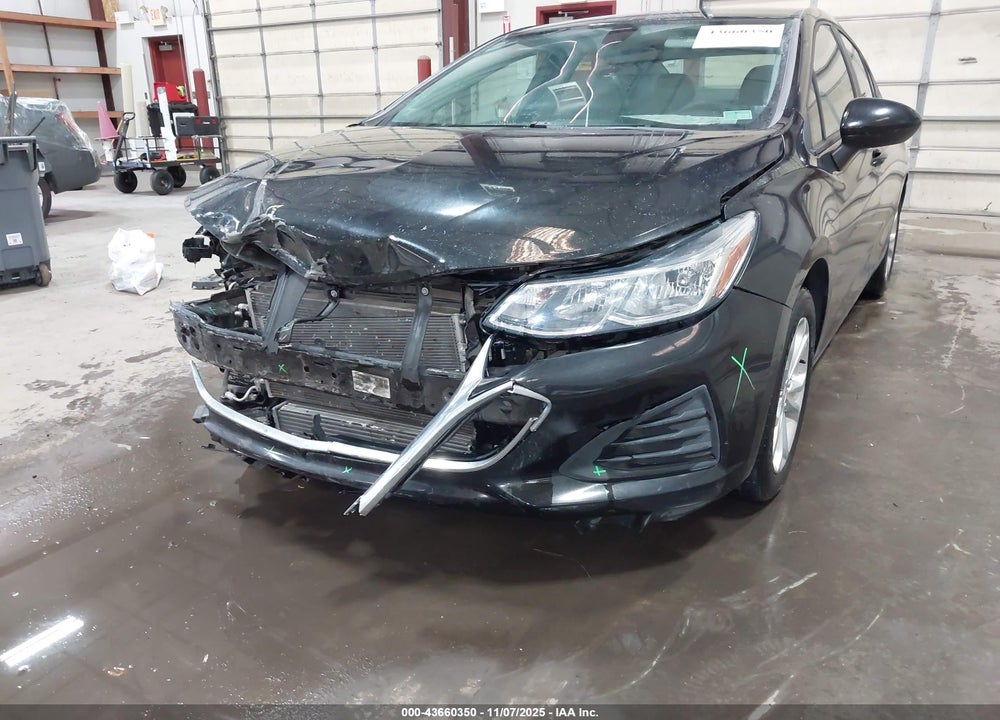 2019 CHEVROLET CRUZE LS VIN: 1G1BC5SM6K7112611