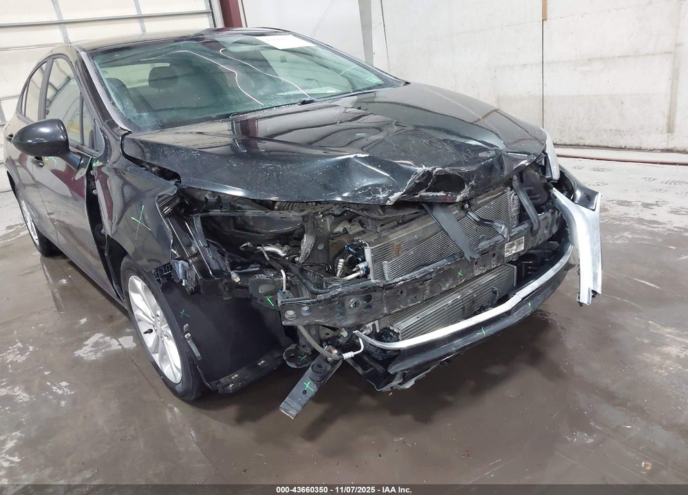 2019 CHEVROLET CRUZE LS VIN: 1G1BC5SM6K7112611