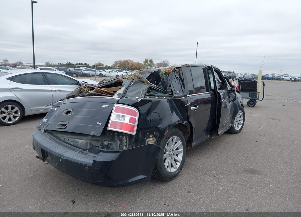 2011 FORD FLEX SEL VIN: 2FMHK6CC4BBD14477