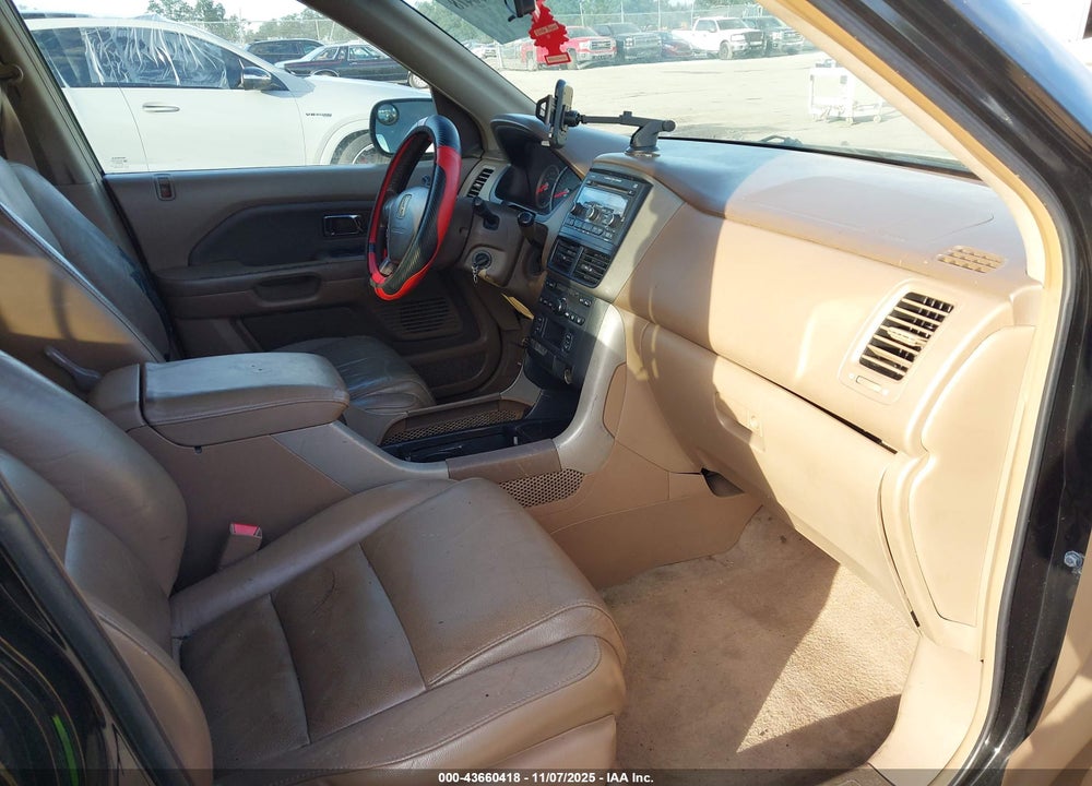 2007 HONDA PILOT EX-L VIN: 5FNYF28527B045059
