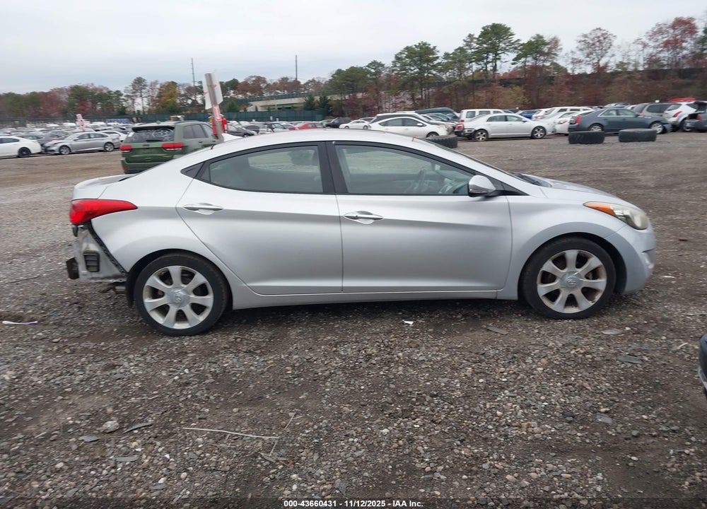 2013 HYUNDAI ELANTRA VIN: KMHDH4AE7DU722006