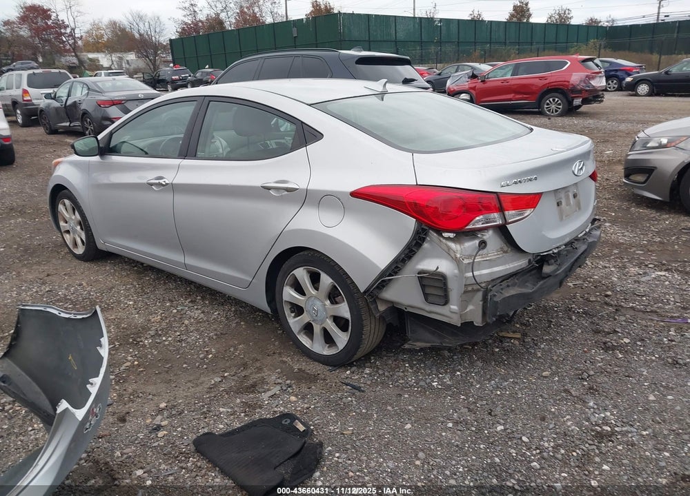 2013 HYUNDAI ELANTRA VIN: KMHDH4AE7DU722006