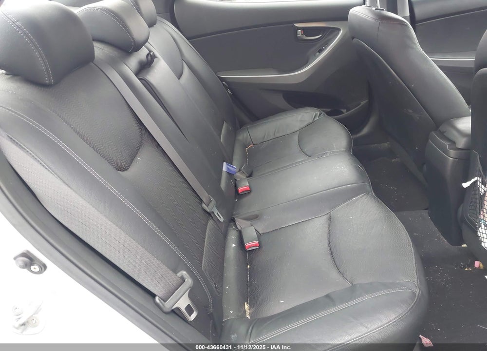 2013 HYUNDAI ELANTRA VIN: KMHDH4AE7DU722006