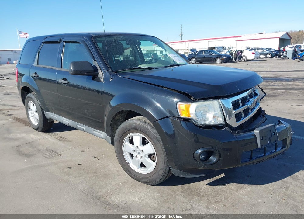 2012 FORD ESCAPE XLS VIN: 1FMCU9C77CKC70586