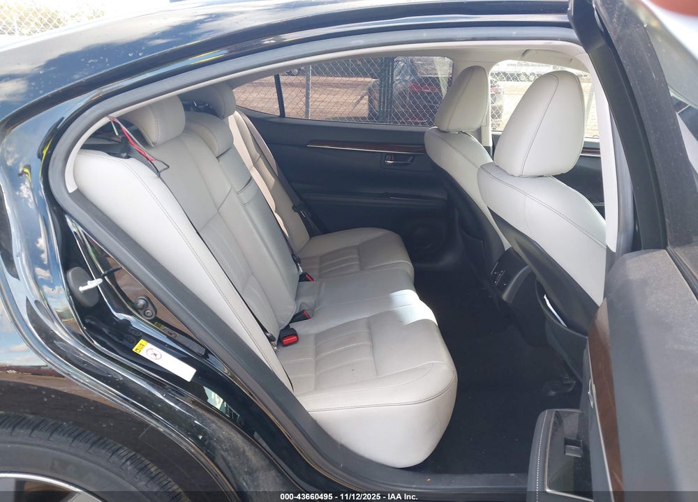2016 LEXUS ES 300H VIN: JTHBW1GGXG2108641