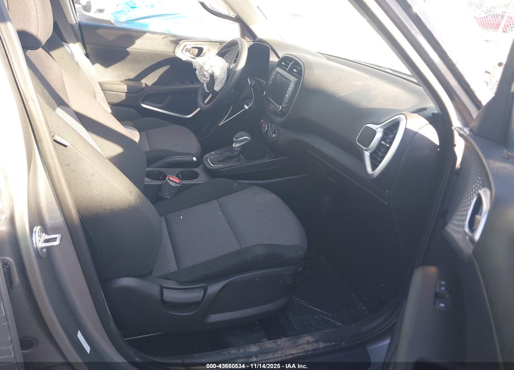 2025 KIA SOUL LX VIN: KNDJ23AU8S7958718