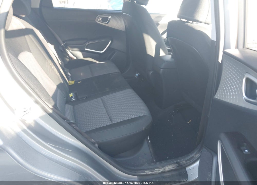 2025 KIA SOUL LX VIN: KNDJ23AU8S7958718