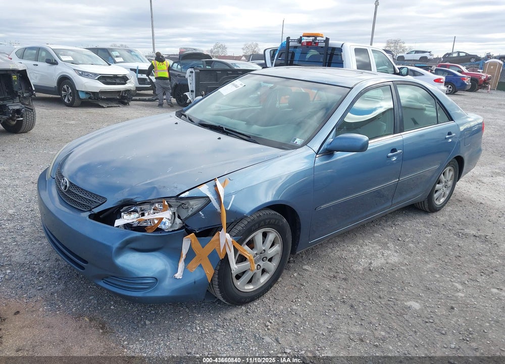 2002 TOYOTA CAMRY XLE V6 VIN: 4T1BF30K82U536096