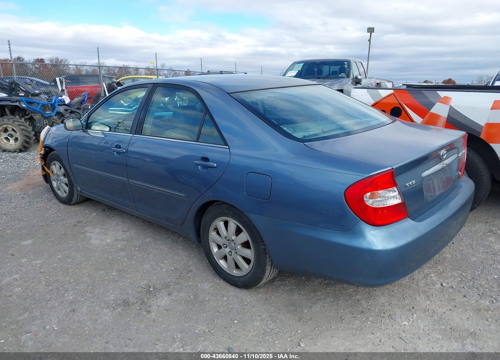 2002 TOYOTA CAMRY XLE V6 VIN: 4T1BF30K82U536096