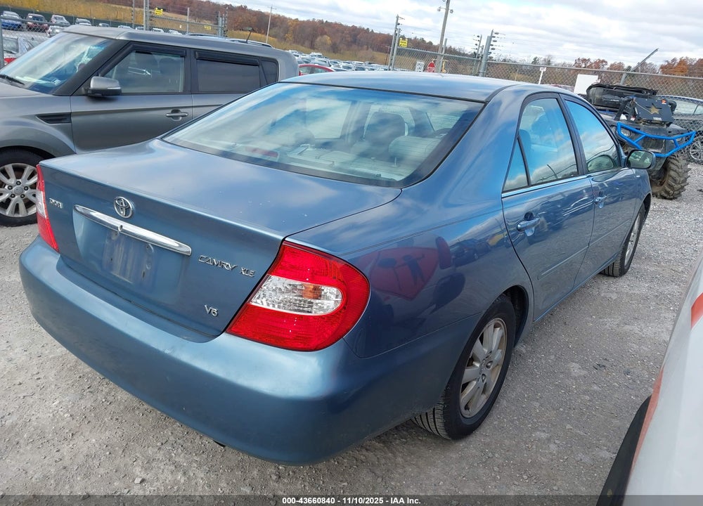 2002 TOYOTA CAMRY XLE V6 VIN: 4T1BF30K82U536096