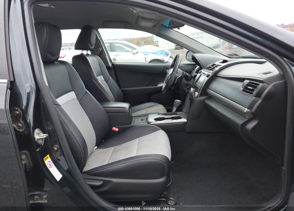 2014 TOYOTA CAMRY SE VIN: 4T1BF1FK7EU322412