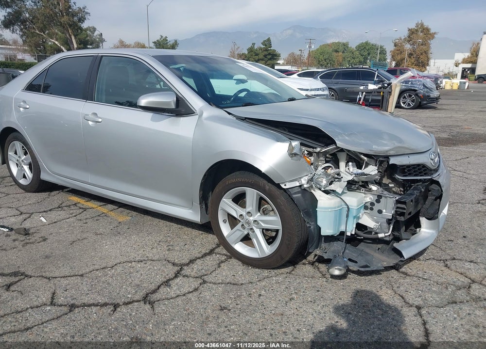 2013 TOYOTA CAMRY SE VIN: 4T1BF1FK9DU675278