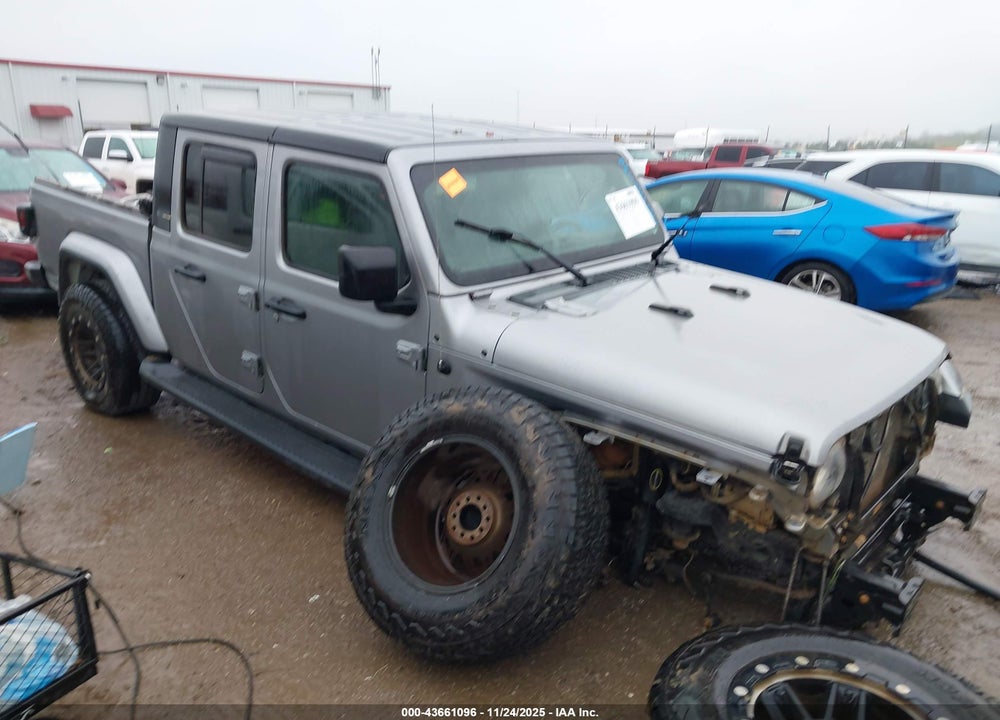 2020 JEEP GLADIATOR OVERLAND 4X4 VIN: 1C6HJTFG7LL137825