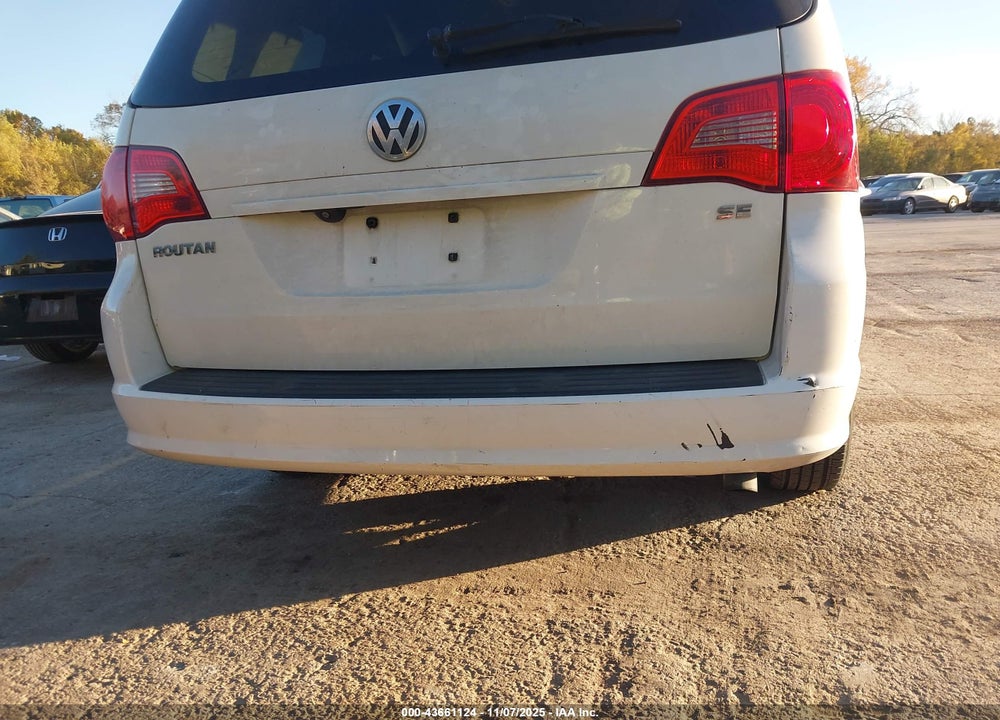2012 VOLKSWAGEN ROUTAN SE VIN: 2C4RVABG6CR393585