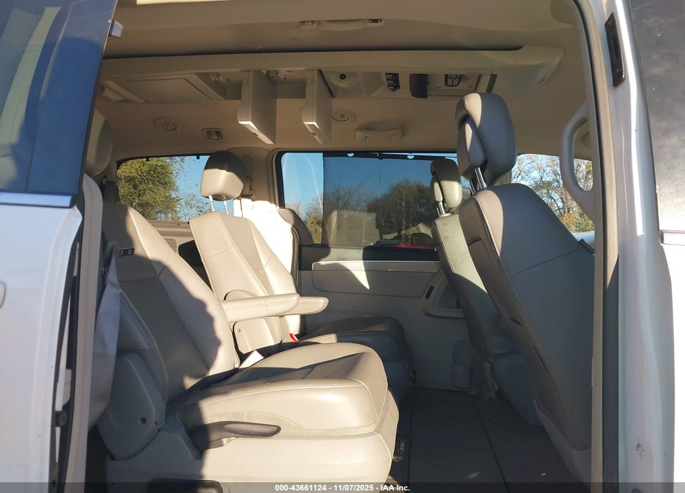 2012 VOLKSWAGEN ROUTAN SE VIN: 2C4RVABG6CR393585