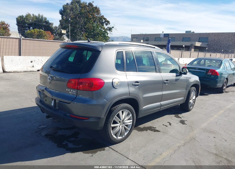 2013 VOLKSWAGEN TIGUAN VIN: WVGBV7AX3DW004699