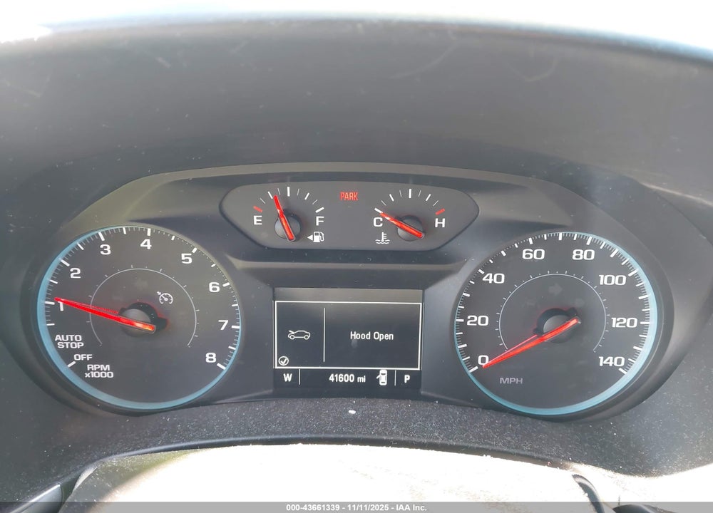 2018 CHEVROLET EQUINOX LT VIN: 2GNAXJEV6J6111095