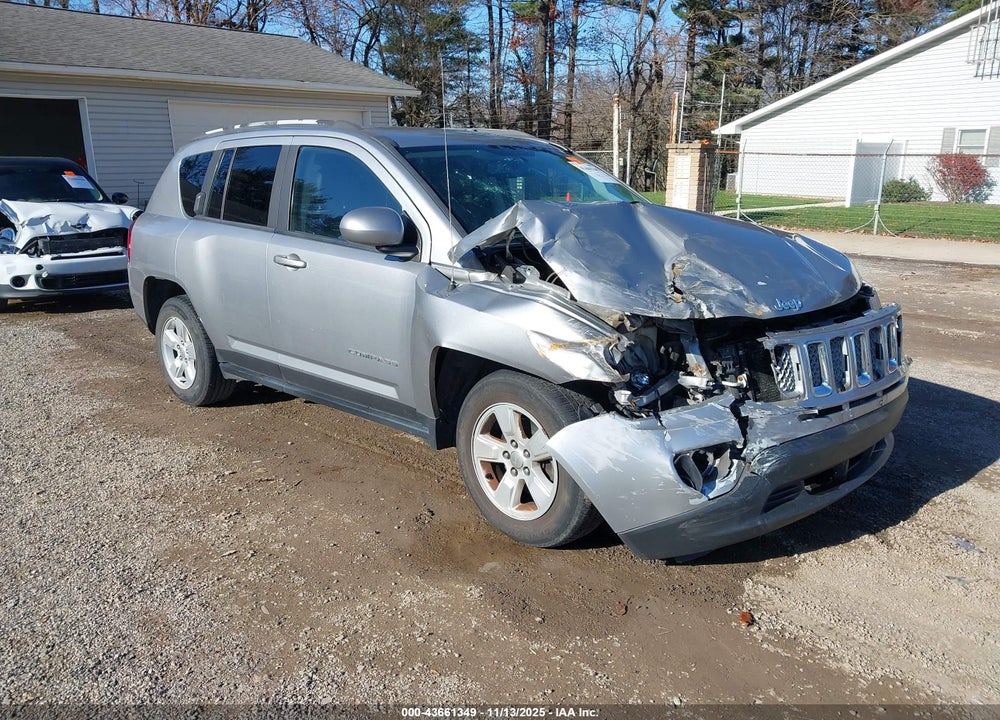2017 JEEP COMPASS LATITUDE FWD VIN: 1C4NJCEB3HD198429