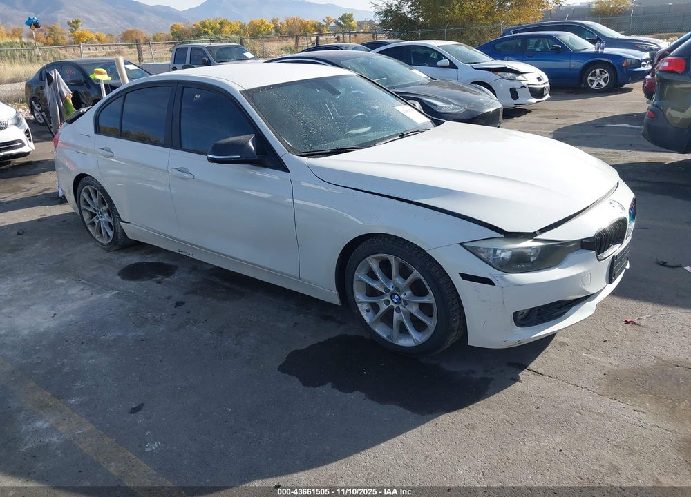 2013 BMW 320I VIN: WBA3B1C53DK129412