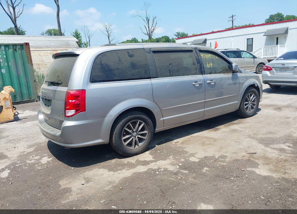 2017 DODGE GRAND CARAVAN SXT VIN: 2C4RDGCG8HR801970