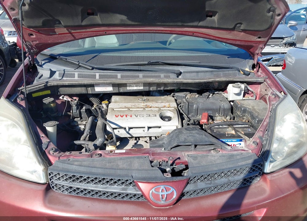 2005 TOYOTA SIENNA XLE VIN: 5TDZA22CX5S290209