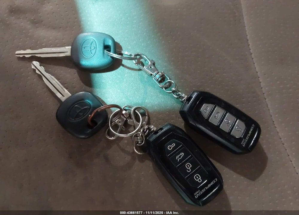 2008 TOYOTA HIGHLANDER VIN: JTEES43A782050160