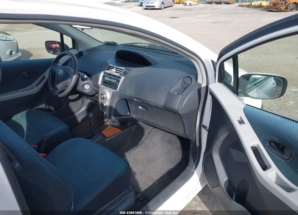 2007 TOYOTA YARIS VIN: JTDJT903475137112