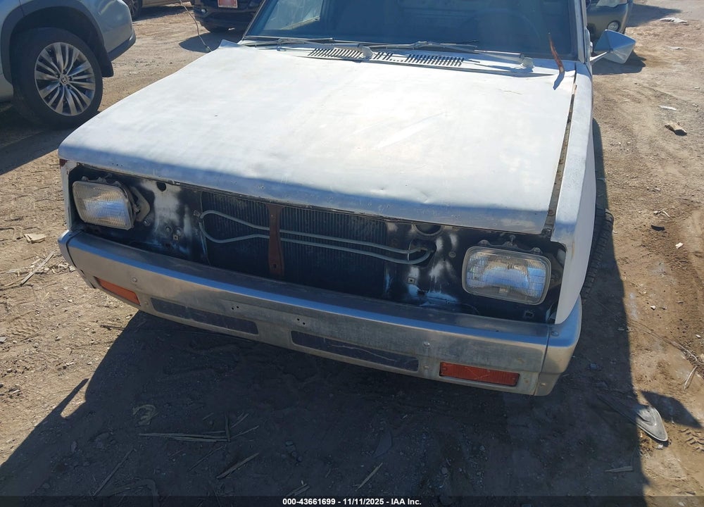 1981 CHEVROLET LUV VIN: J8ZCL14S8B8253764