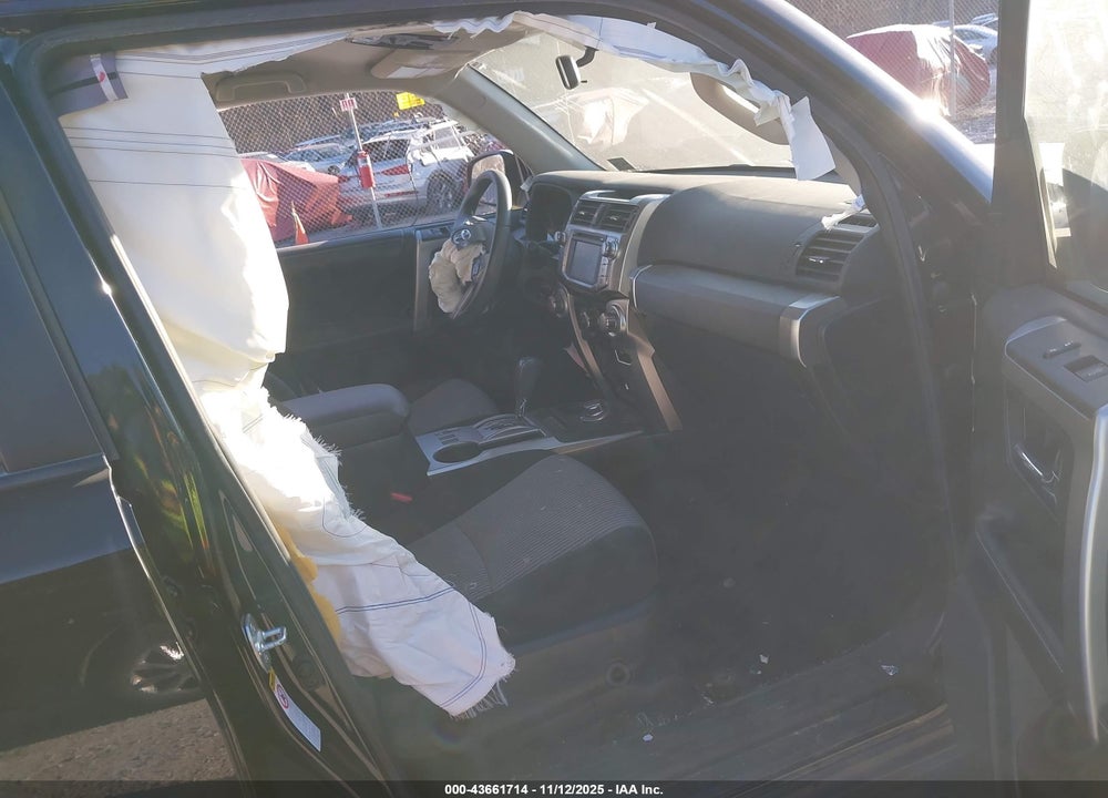 2019 TOYOTA 4RUNNER SR5 VIN: JTEBU5JR9K5613842