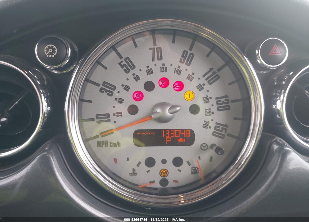 2007 MINI COOPER VIN: WMWRH33537TL94656