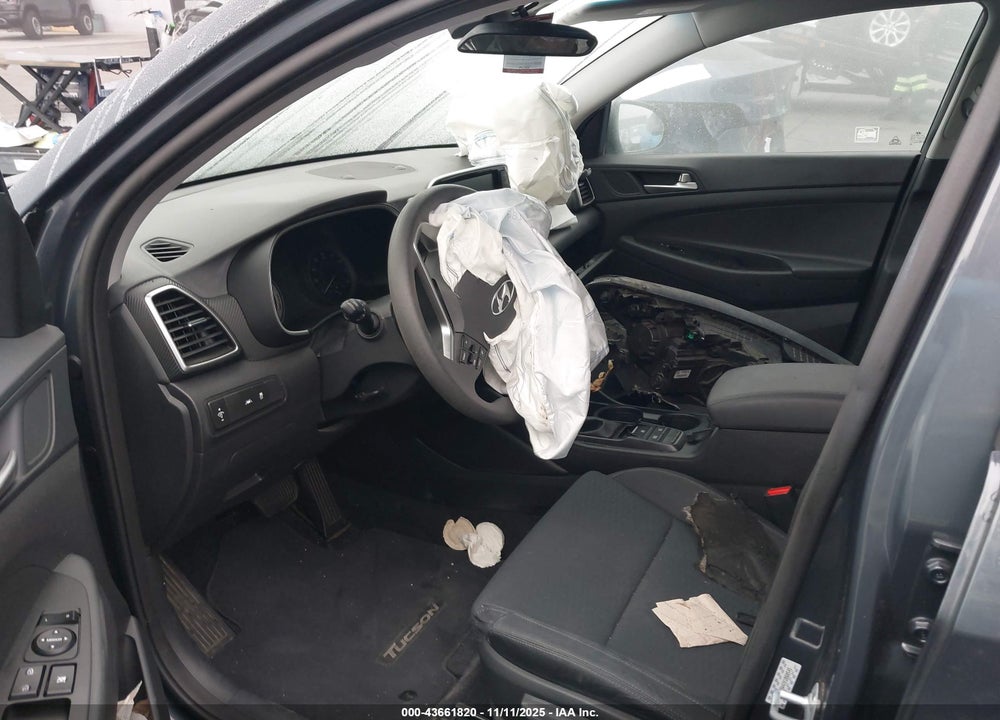 2019 HYUNDAI TUCSON SE VIN: KM8J23A4XKU860545