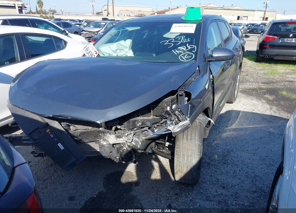 2019 HYUNDAI TUCSON SE VIN: KM8J23A4XKU860545