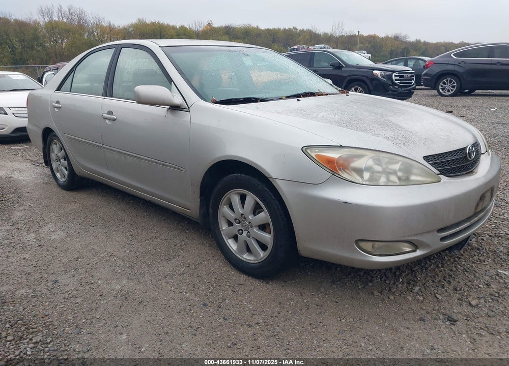 2004 TOYOTA CAMRY XLE VIN: 4T1BE32K44U893648