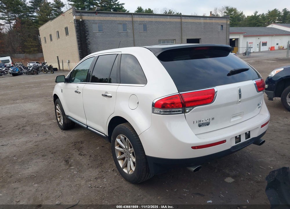2013 LINCOLN MKX VIN: 2LMDJ8JK5DBL28404