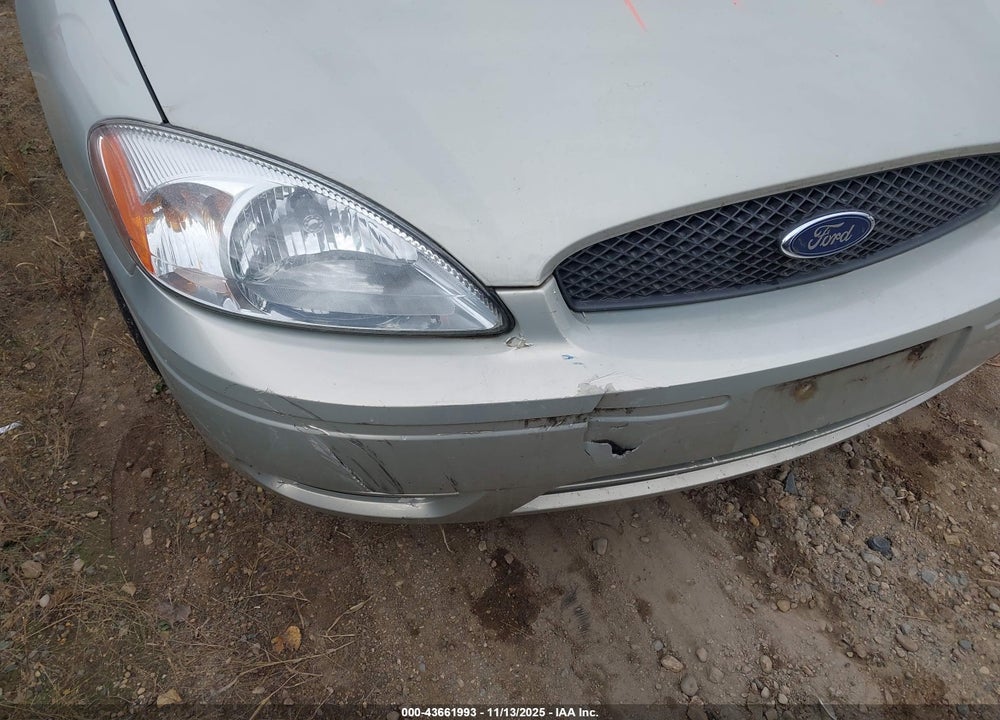 2005 FORD TAURUS SE VIN: 1FAFP53U95A193824