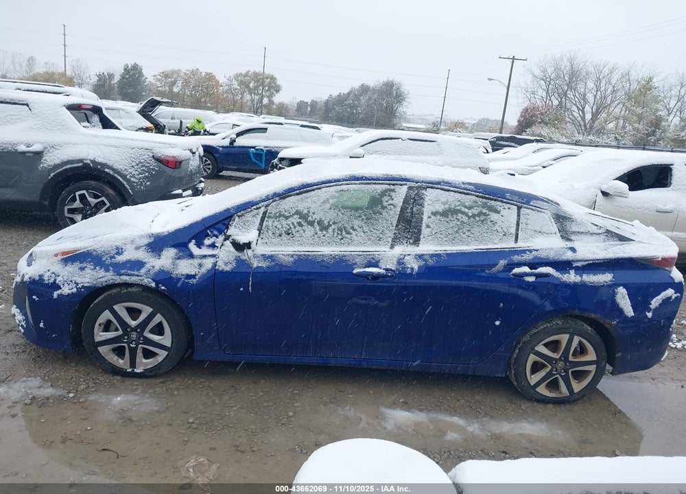 2016 TOYOTA PRIUS VIN: JTDKARFU8G3505149