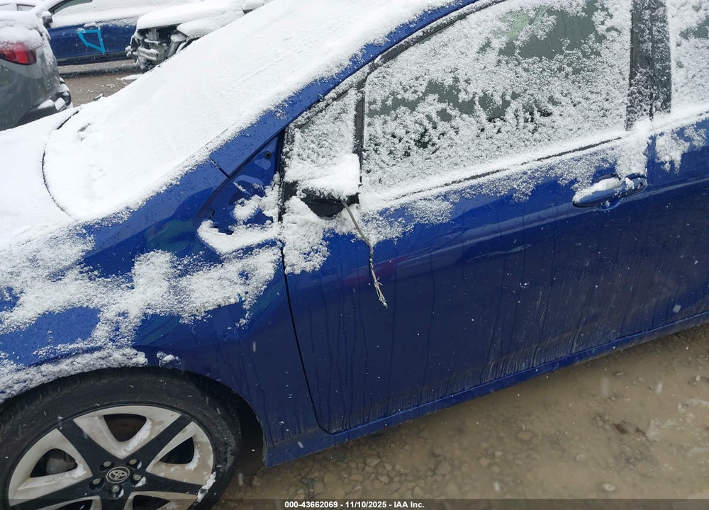 2016 TOYOTA PRIUS VIN: JTDKARFU8G3505149
