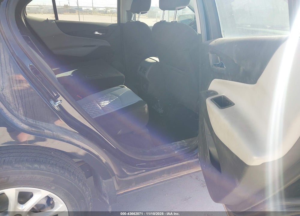 2020 CHEVROLET EQUINOX FWD LS VIN: 3GNAXHEV2LS679874
