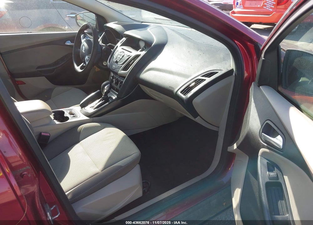 2013 FORD FOCUS SE VIN: 1FADP3F24DL143681